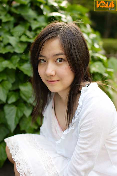 Bomb.TV写真ID0034 2005.09 Channel B – Yuria Nakazawa 中沢悠里亜