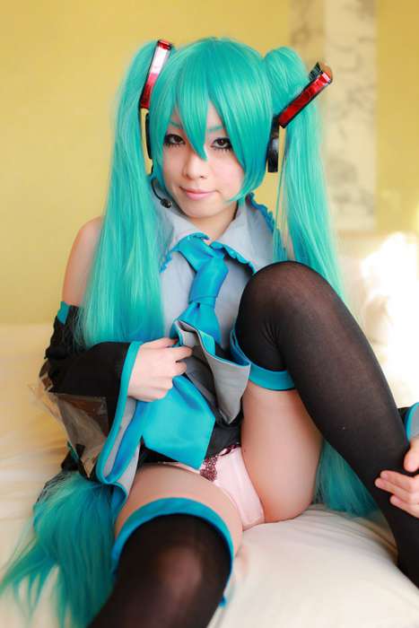 [Cosplay]ID0096 2013.04.18 Vocaloid - New & Ultra Hot Hatsune Miku touches herself [418P60.8mb].rar