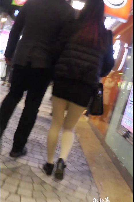 [街拍客视频]jx0486 包臀丝袜妞丰满诱人